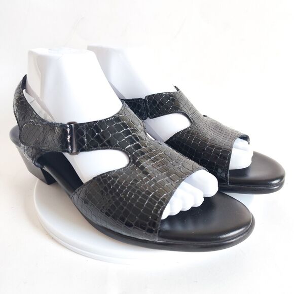 SAS Shoes - SAS Suntimer Patent Leather Tripad Comfort Black Croc Print Sandals 8.5 $155 USA